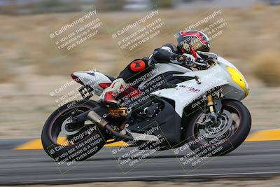 media/Jan-14-2023-SoCal Trackdays (Sat) [[497694156f]]/Turn 4 Set 2 (1030am)/